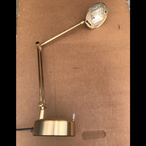 Estiluz Icons Table lamp by Leonardo Marelli Gold - Picture 3 of 8